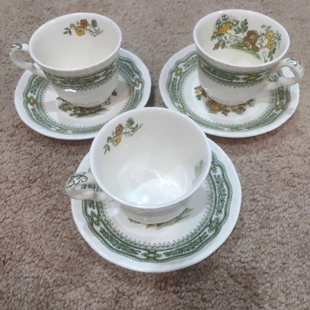 Vintage Mason's "Manchu" Cups and Saucers